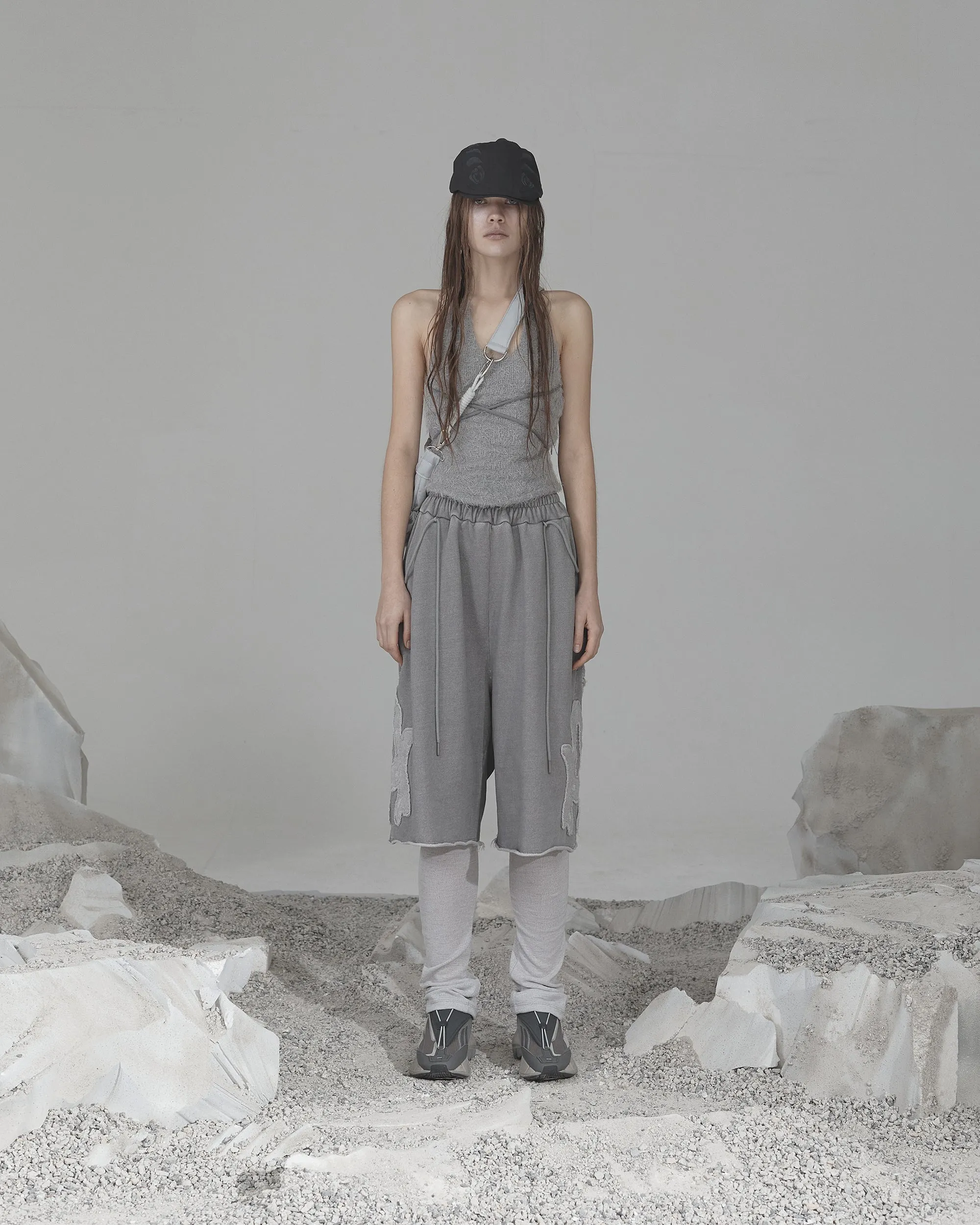 Side pocket halter knit grey